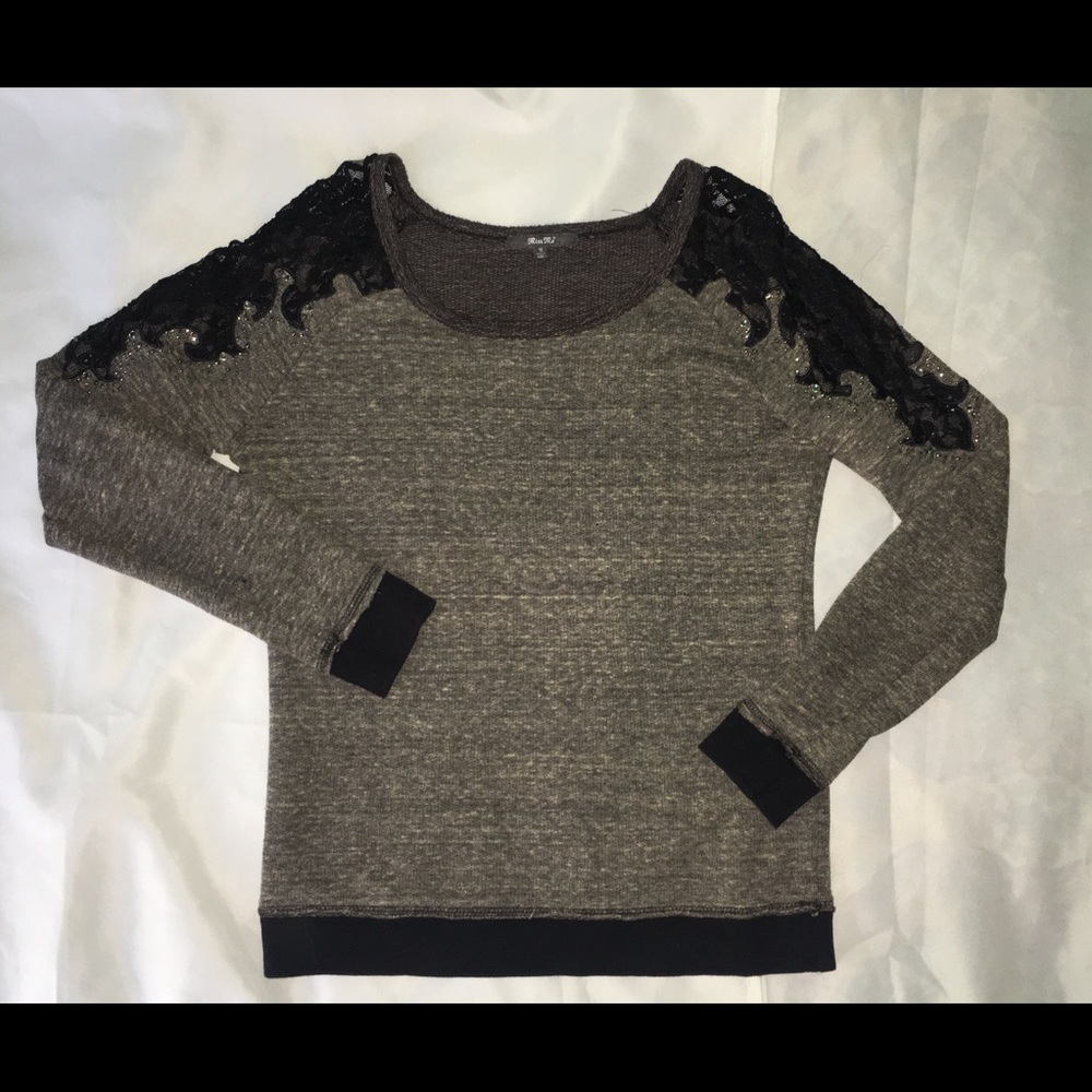 Miss Me gray long sleeve